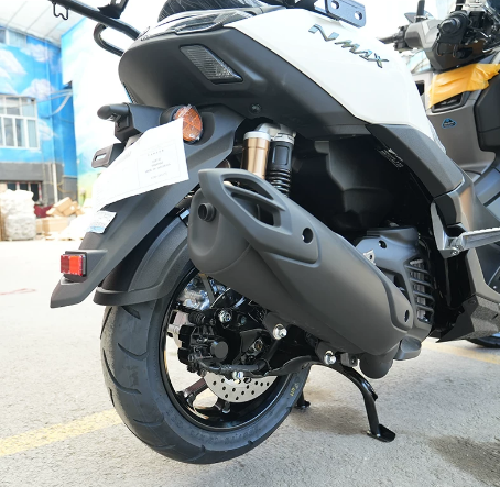 phu kien de chan bun sau yamaha nmax 155