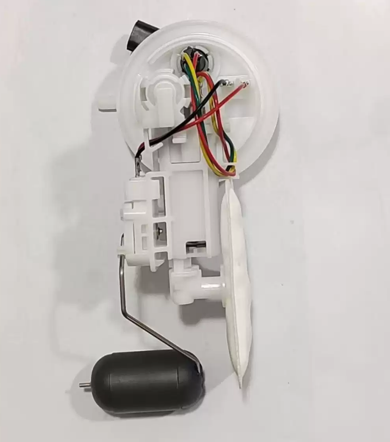 kiem tra ron cao su chan de bom xang mo to yamaha