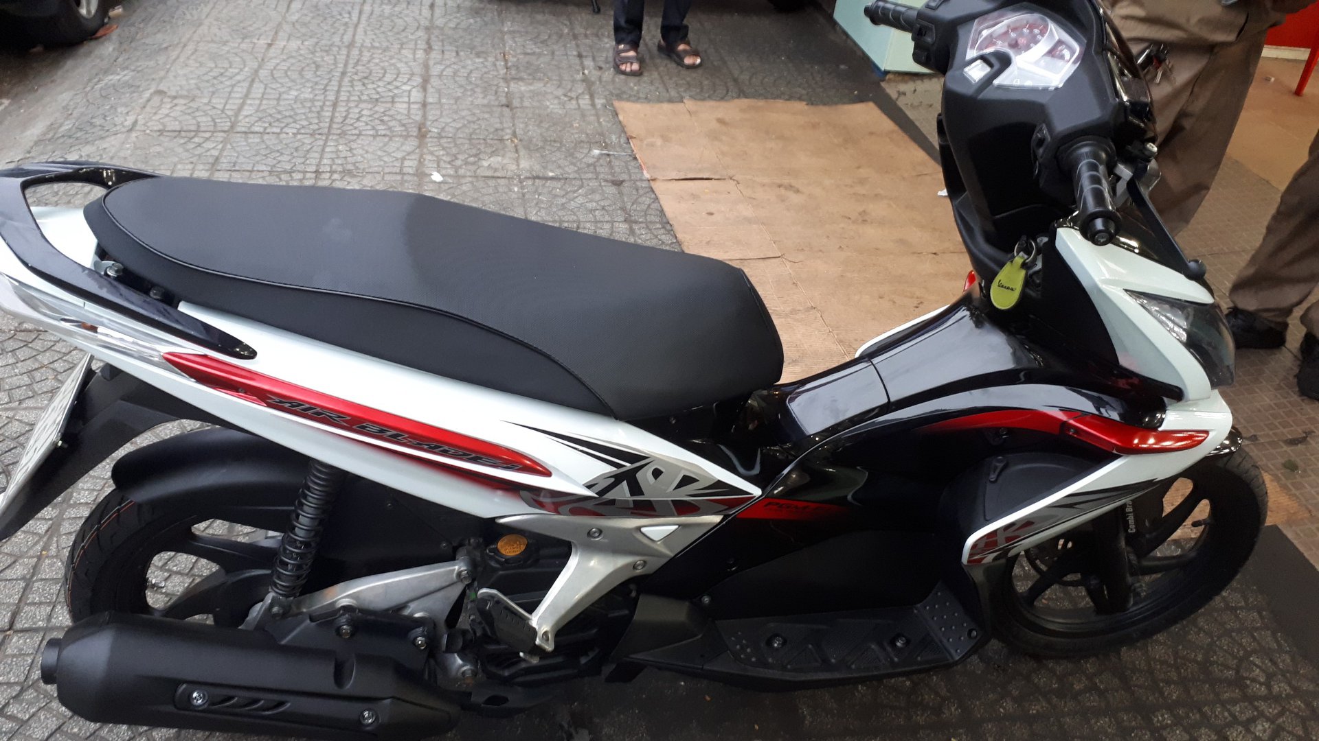 tan trang xe ab thailand