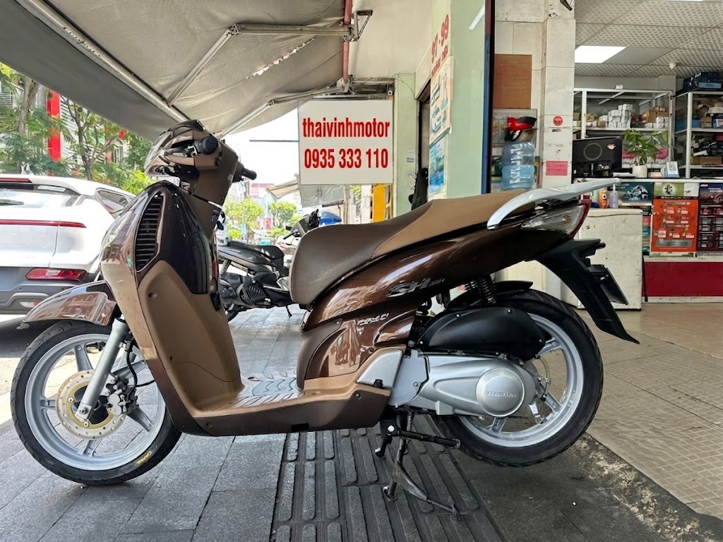 son moi dan ao xe honda sh 2006 tai da nang