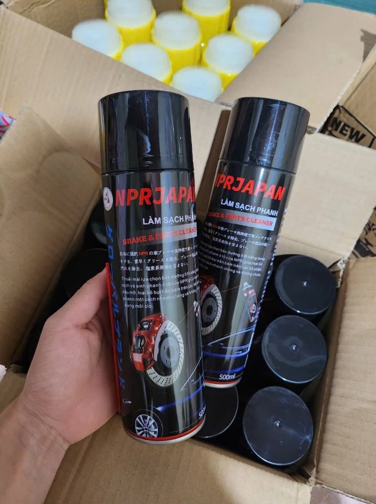 dung dich tay dau mo xe may