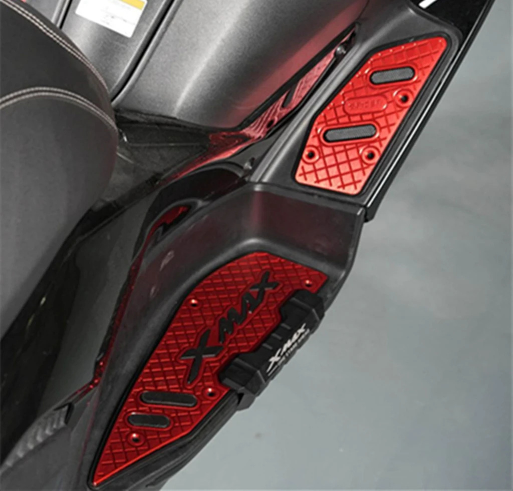 tham san nhom cat cnc phong cach maxi scooter xmax 300