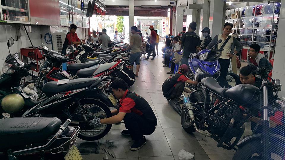 tho sua xe may da nang kinh nghiem tay nghe cao
