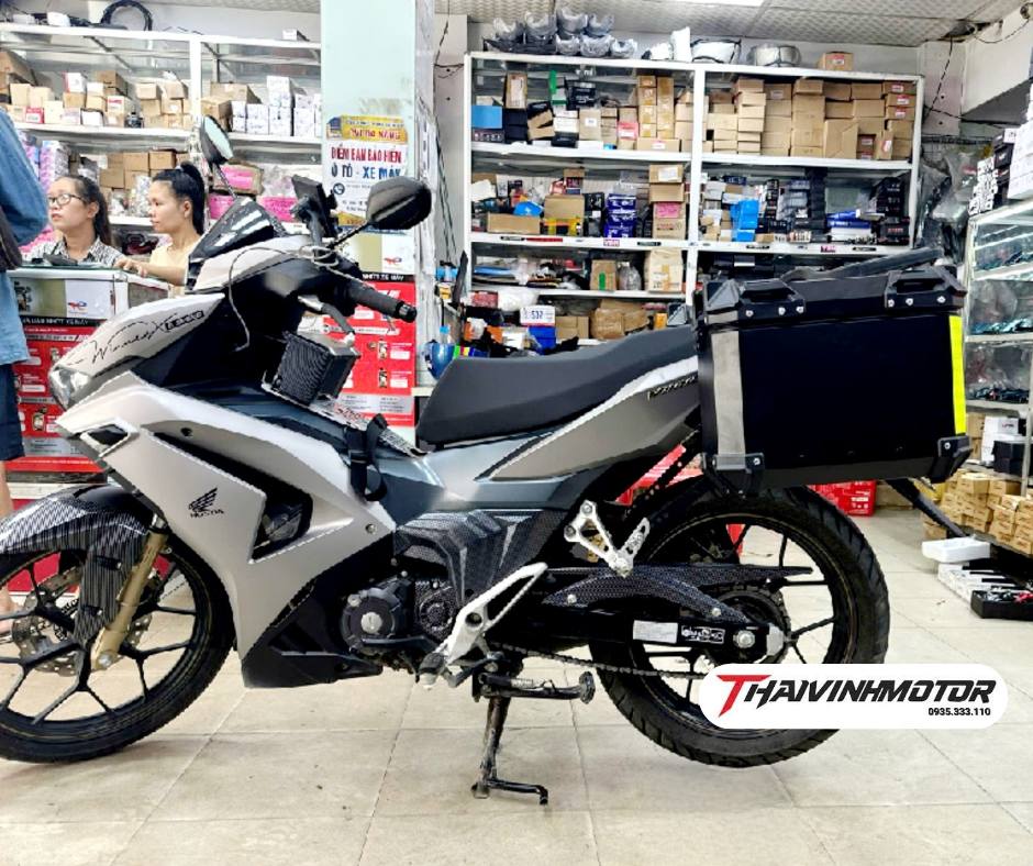 Mẫu thùng hông mới nhất