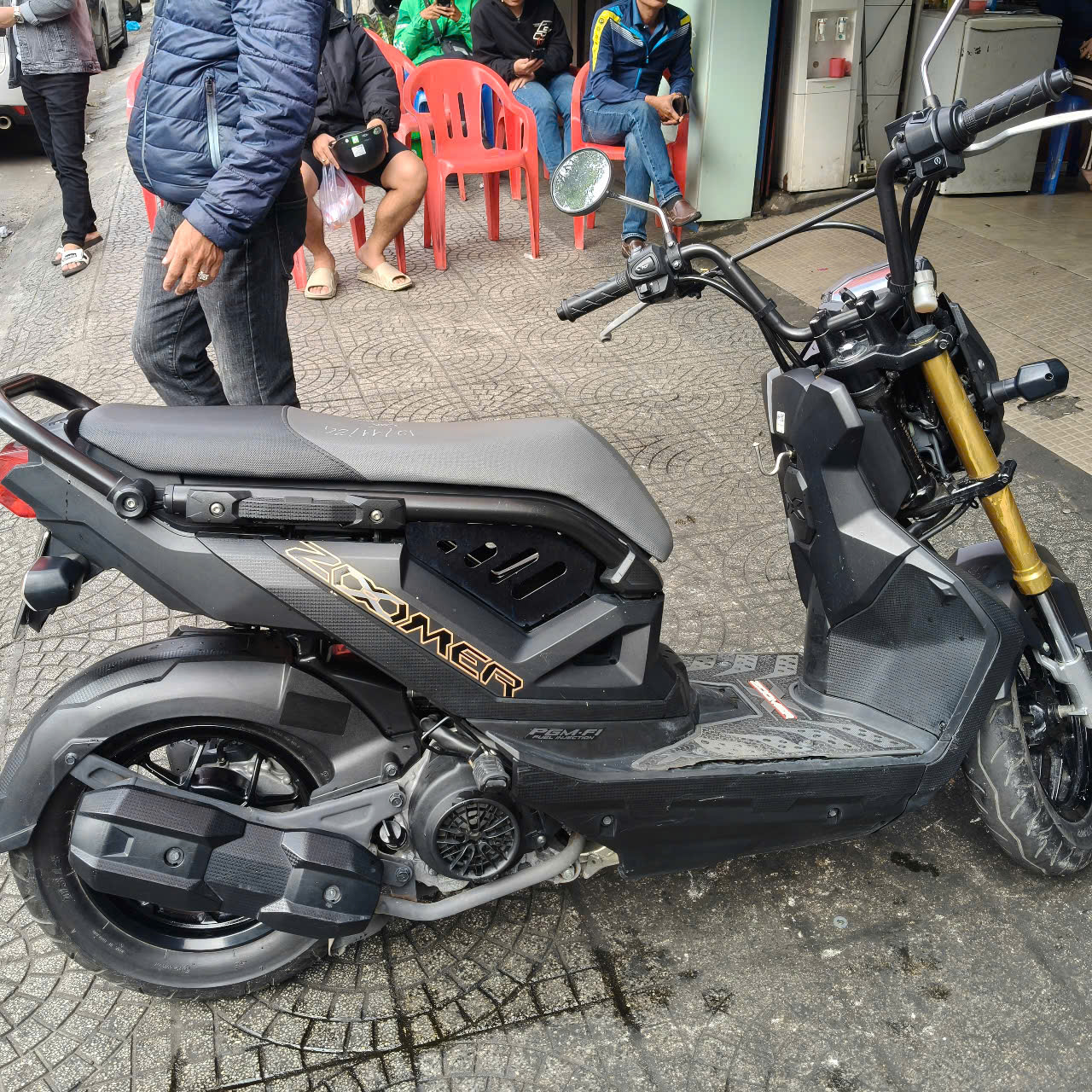 chan bun sau honda zoomer