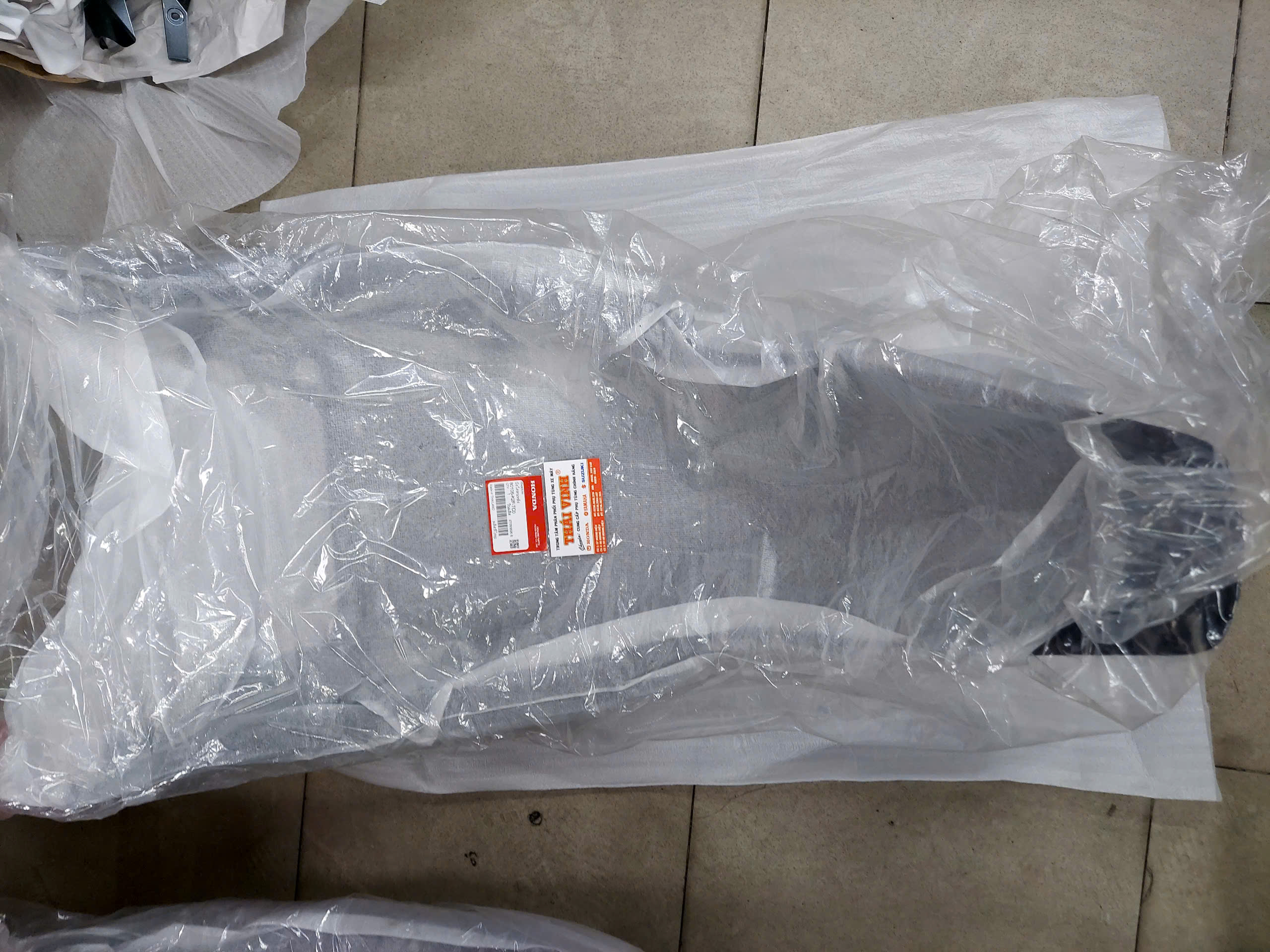 chi tiet phu tung scoopy 2025 thay the khi tray be