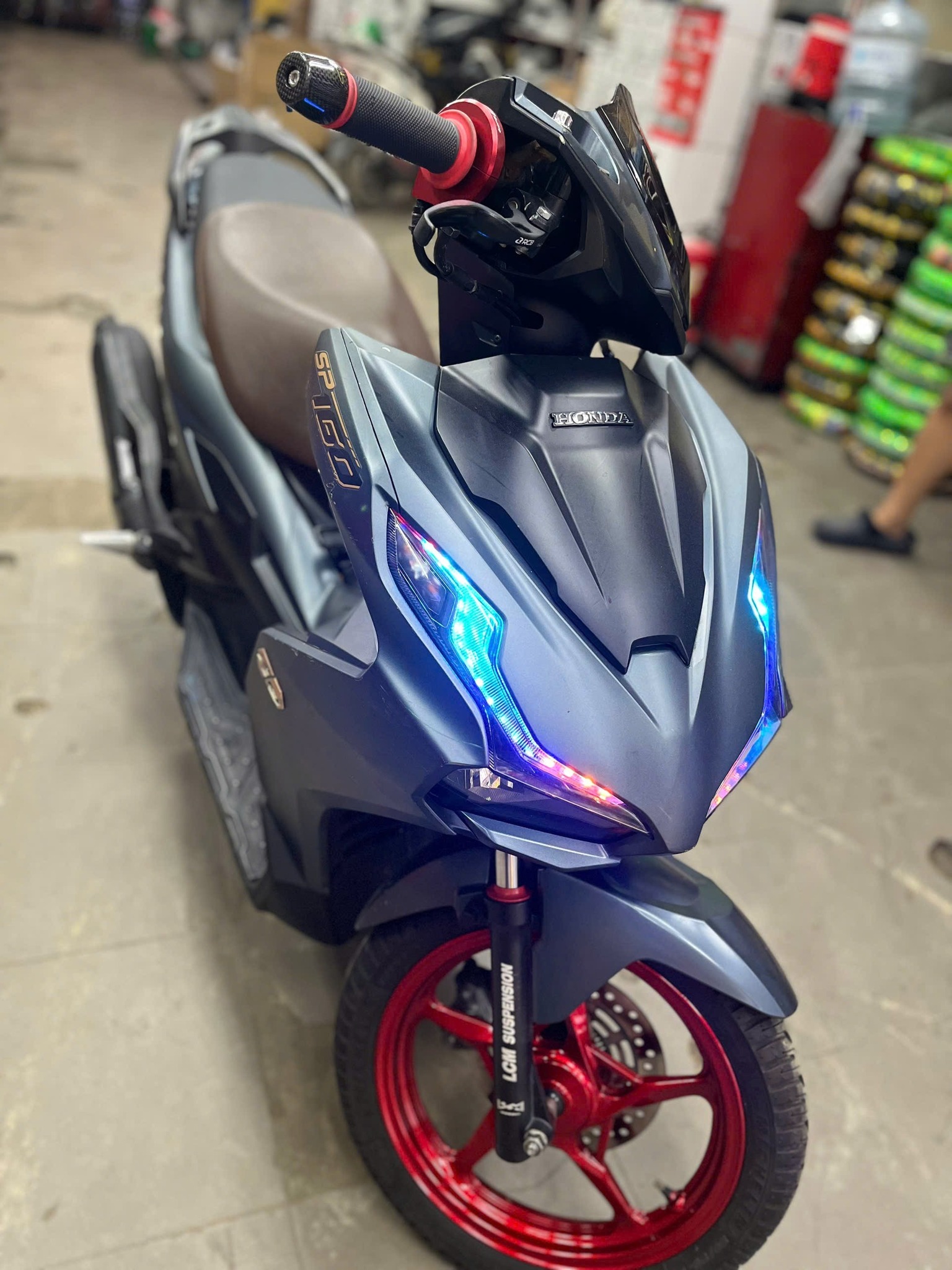 son-xe-ab-cac-doi-tai-da-nang-gia-3-5-trieu-thoi-gian-5-10-ngay