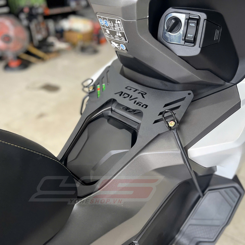 baga-giua-honda-adv-160