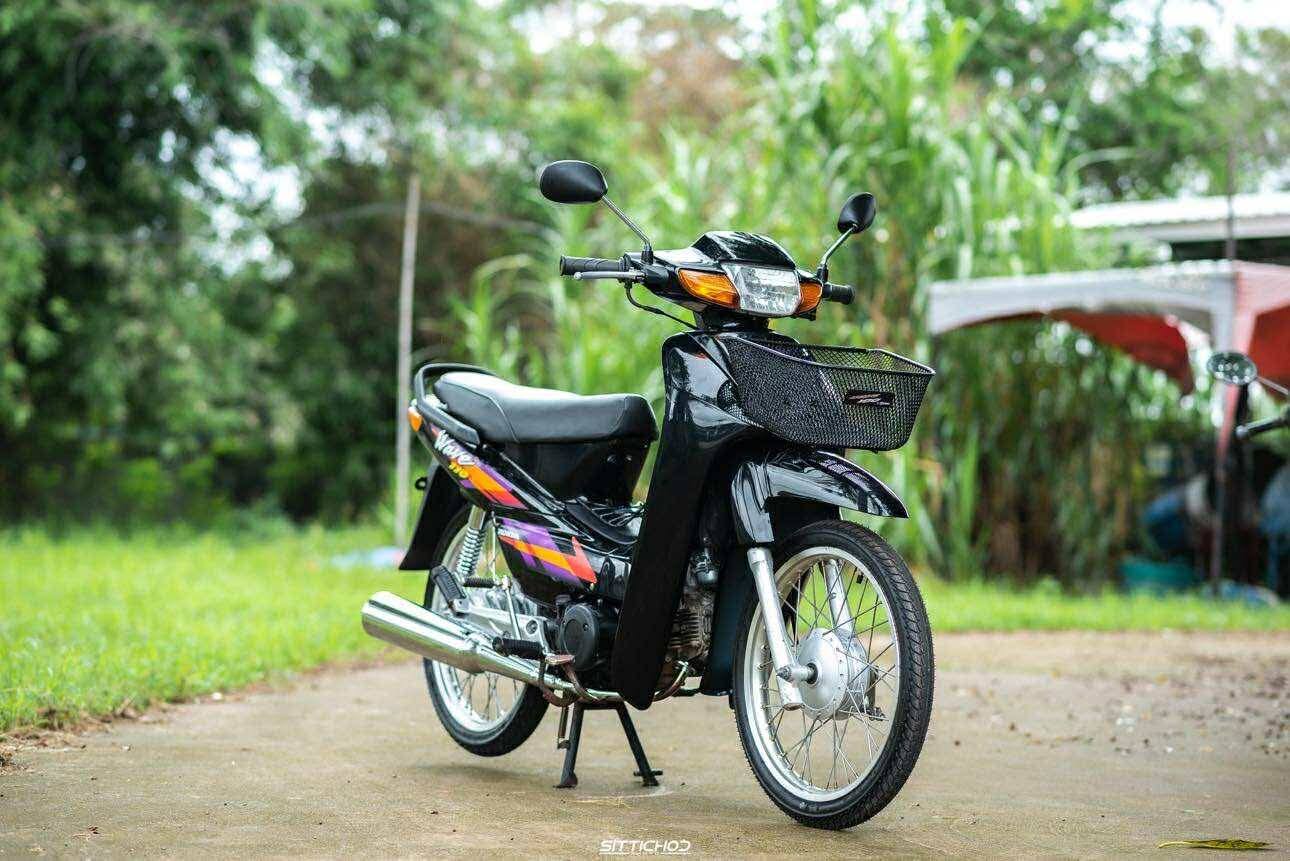 tan-trang-xe-wave-thai-110-sau-qua-trinh-su-dung-giu-tron-phong-do-huyen-thoai