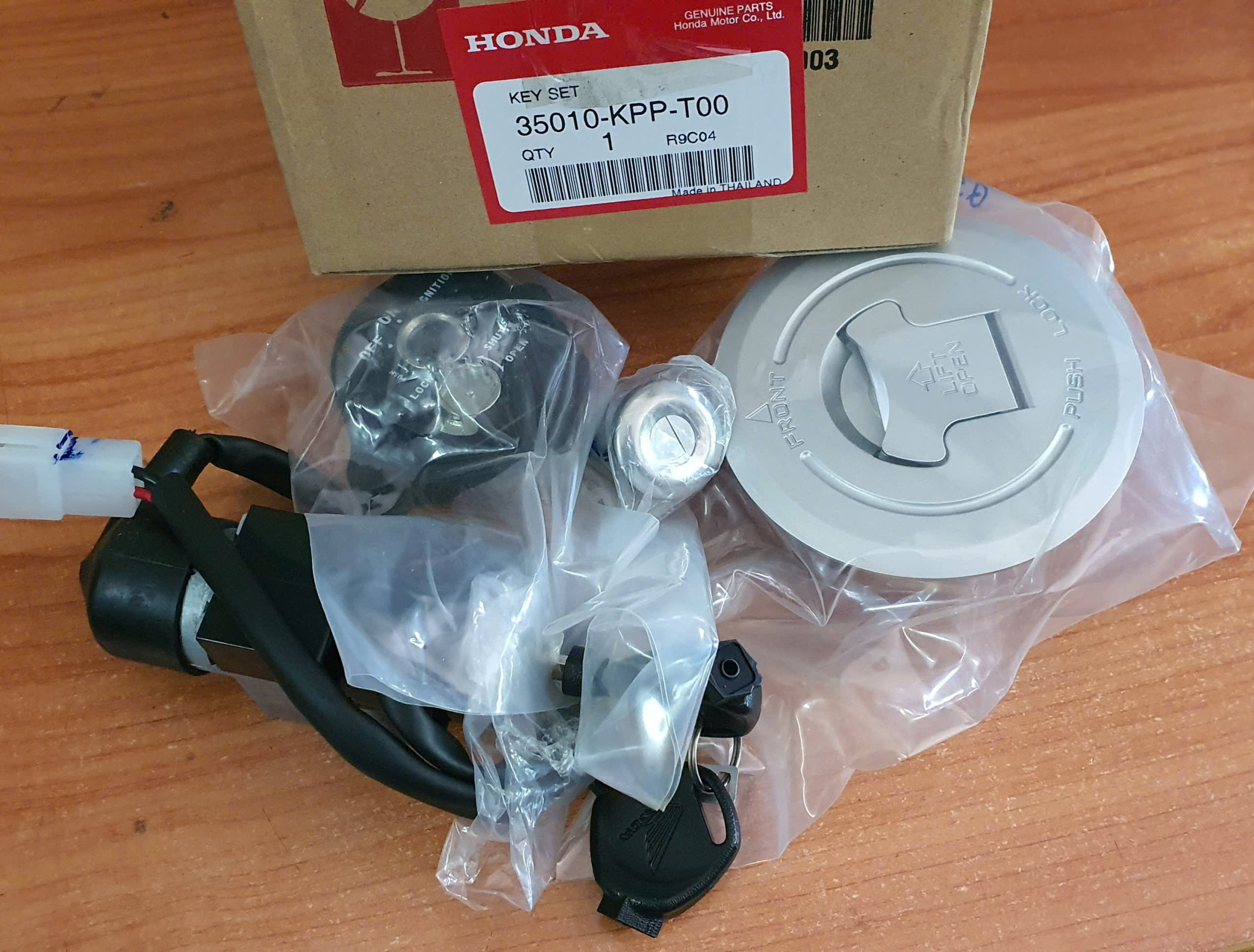 bo-khoa-xe-may-honda-cbr150-chinh-hang