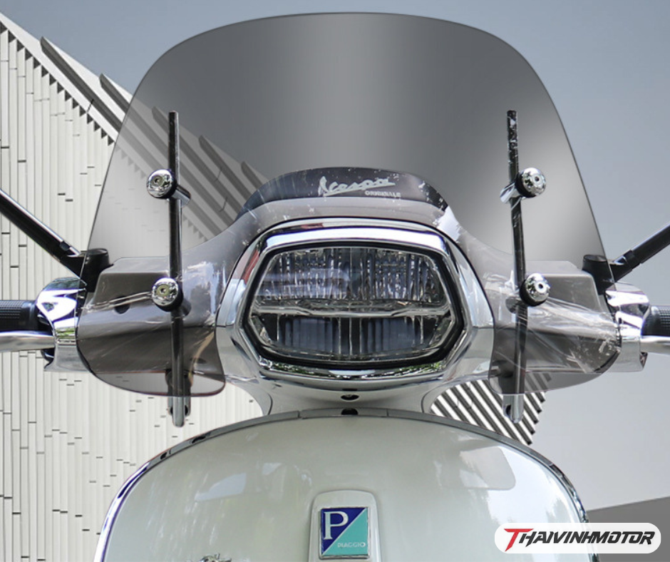 kinh-chan-gio-piaggio-vespa-phu-kien-thoi-trang-dang-cap-bao-ve-tuyet-doi-cho-be