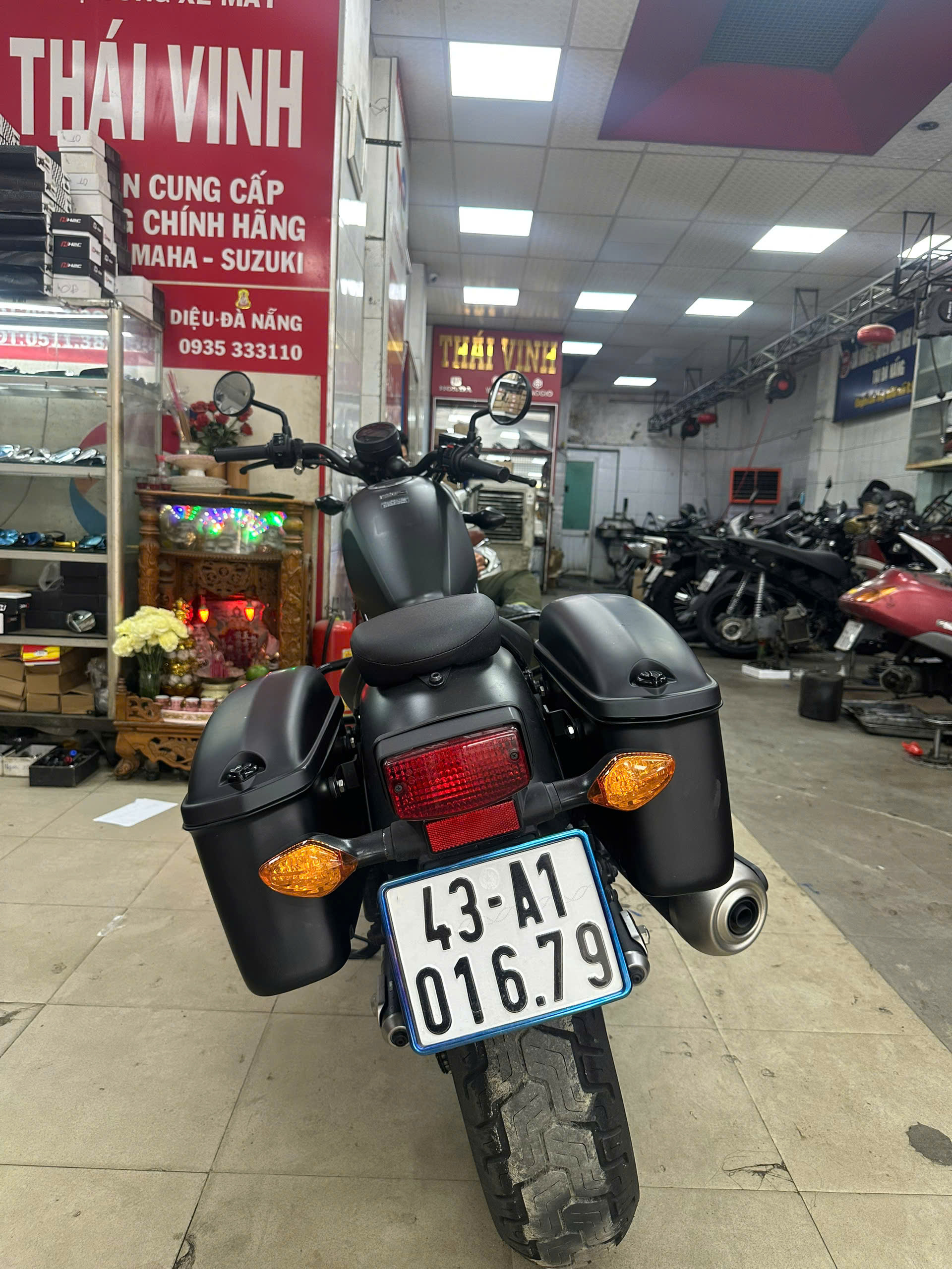 thung-hong-cho-rebel-300-500-tai-thaivinhmotor