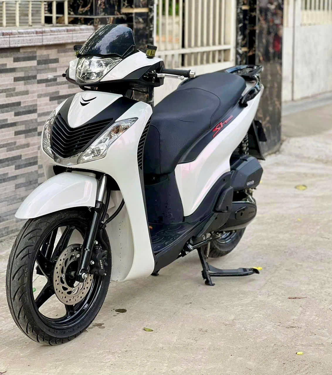 sh-2022-lên-dàn-áo-ý-chuẩn-form