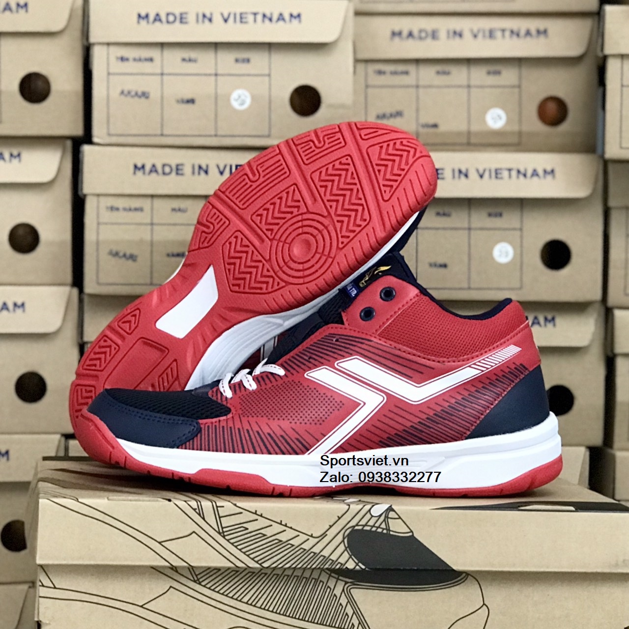 Mua giày bóng chuyền chuyên nghiệp ở đâu?