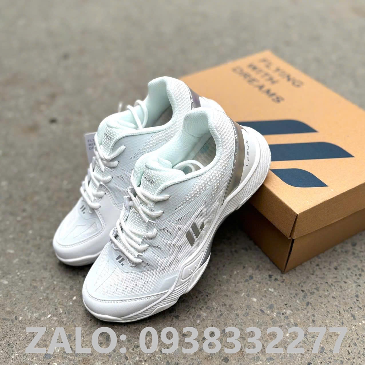 giay-cau-long-lefus-nam-nu-CS28F2-mau-trang-chinh-hang