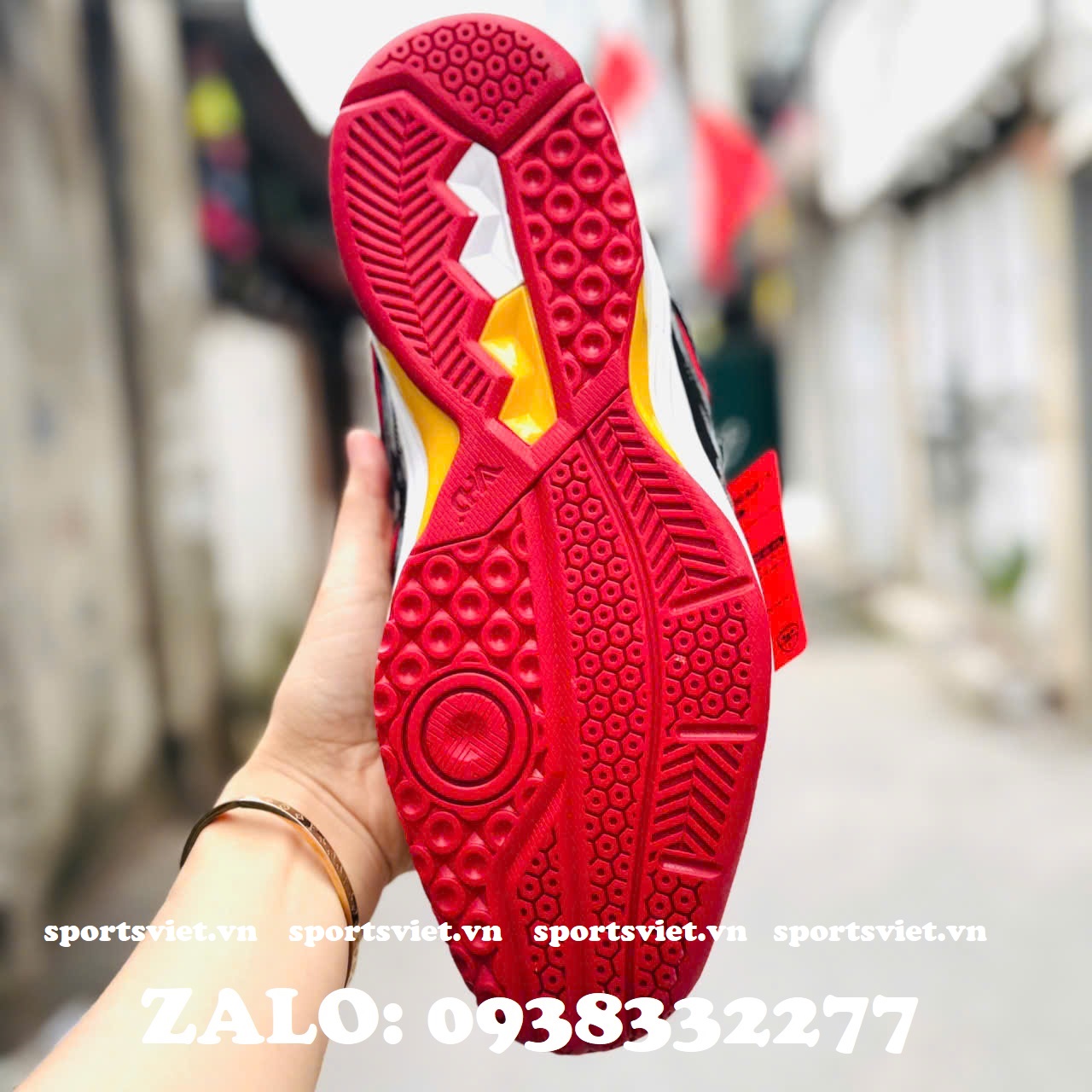 giay-vhd-fortuner-do-den-bong-chuyen-pickleball-chinh-hang