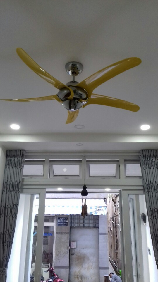 Quạt trần ROYAL URAGANO