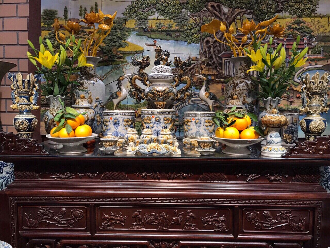 Ý nghĩa bộ bát đĩa Hoa Mặt Trời Bát Tràng