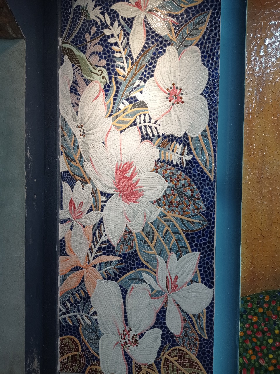 TRANH MOSAIC HOA RỪNG