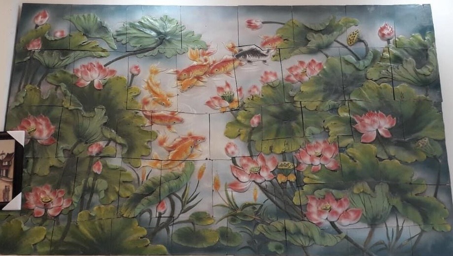 TRANH GỐM ĐẮP NỔI ĐẦM HOA SEN