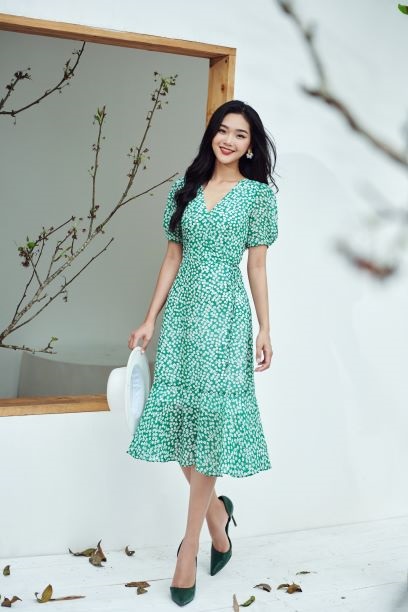 Đầm hoa nhí cổ tròn đuôi cá xéo KK165-39 | Thời trang công sở K&K Fashion