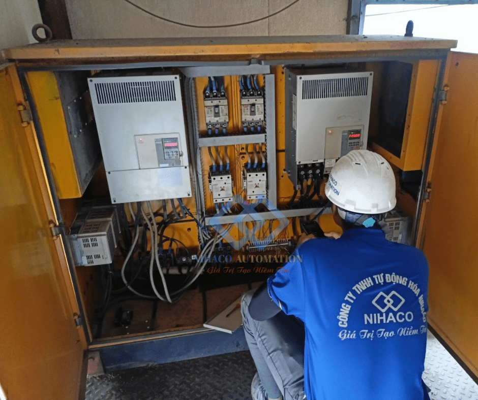 DỰ ÁN: LẮP ĐẶT BIẾN TẦN ĐÃ HOÀN THÀNH SỬA CHỮA CHO CẨU 50 TẤN TẠI QUẢNG YÊN, QUẢNG NINH