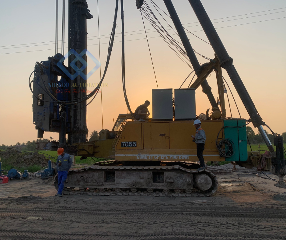 DỰ ÁN: LẮP ĐẶT BIẾN TẦN CHO MÁY XÚC SAU SỬA CHỮA TẠI HẢI PHÒNG