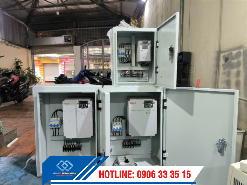 TỦ BIẾN TẦN ĐIỀU KHIỂN ĐỘNG CƠ BƠM NƯỚC