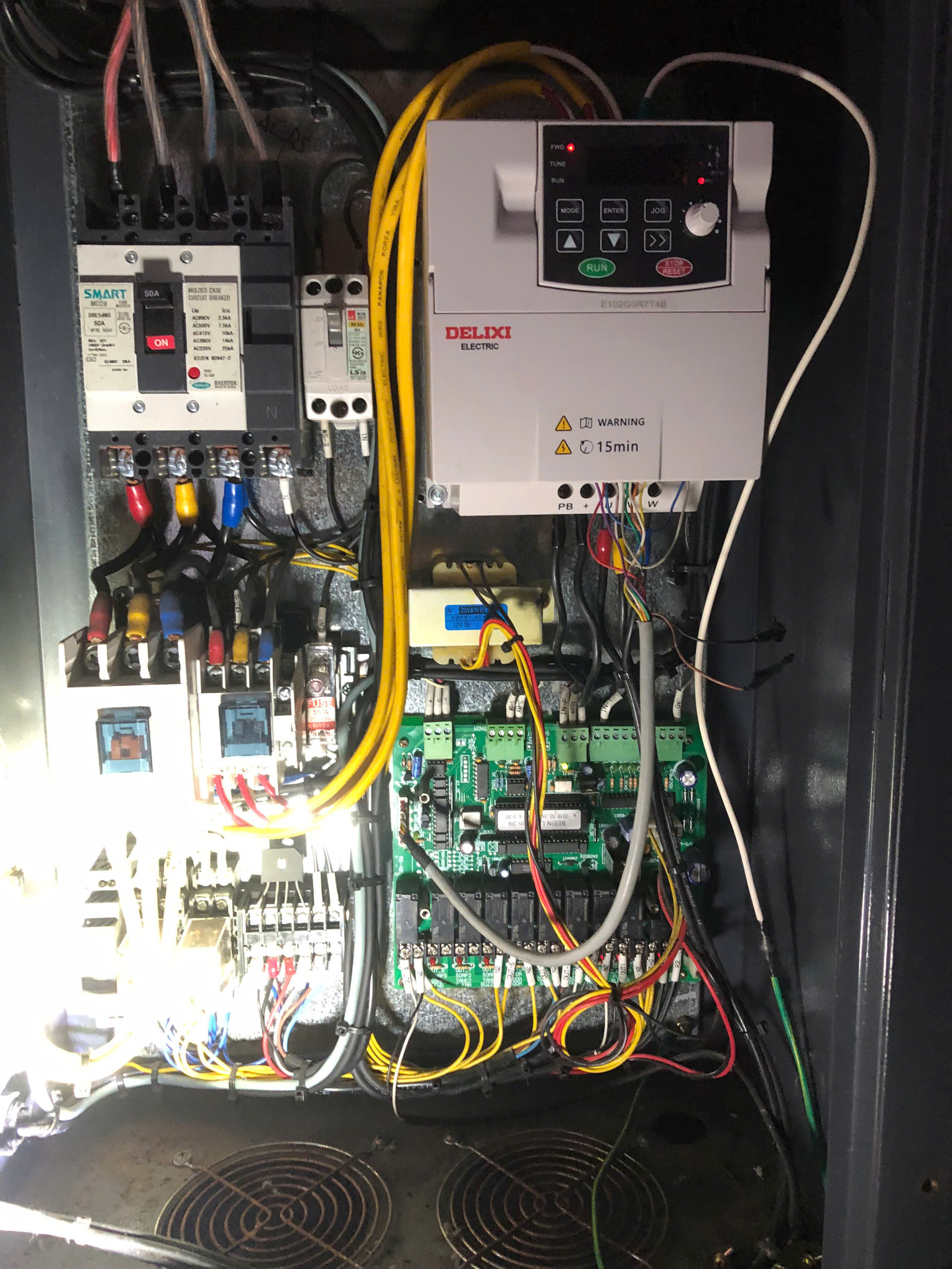 bien-tan-cho-may-giat-cong-nghiep-1