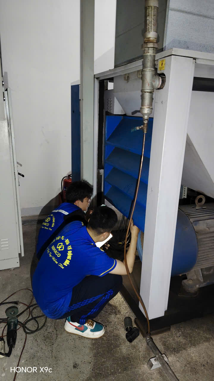 ung-dung-bien-tan-may-nen-khi-dong-co-22kw