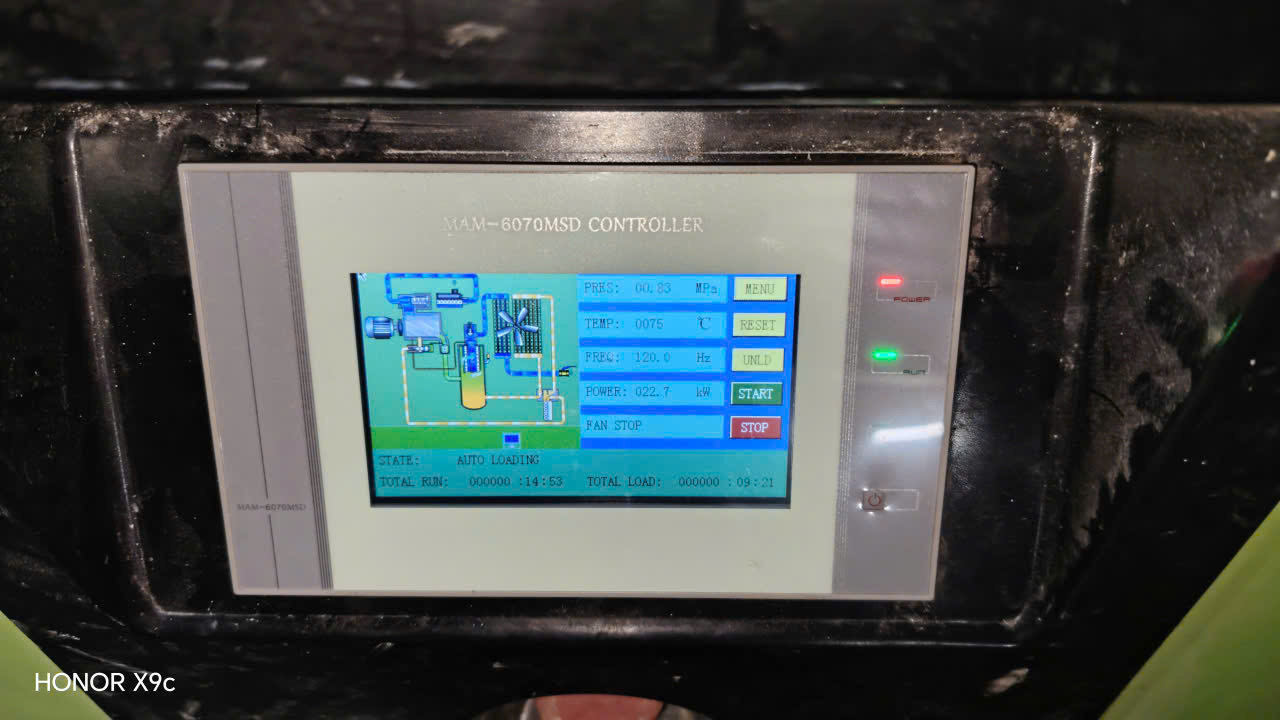 man-hinh-may-nen-khi-mam-6070