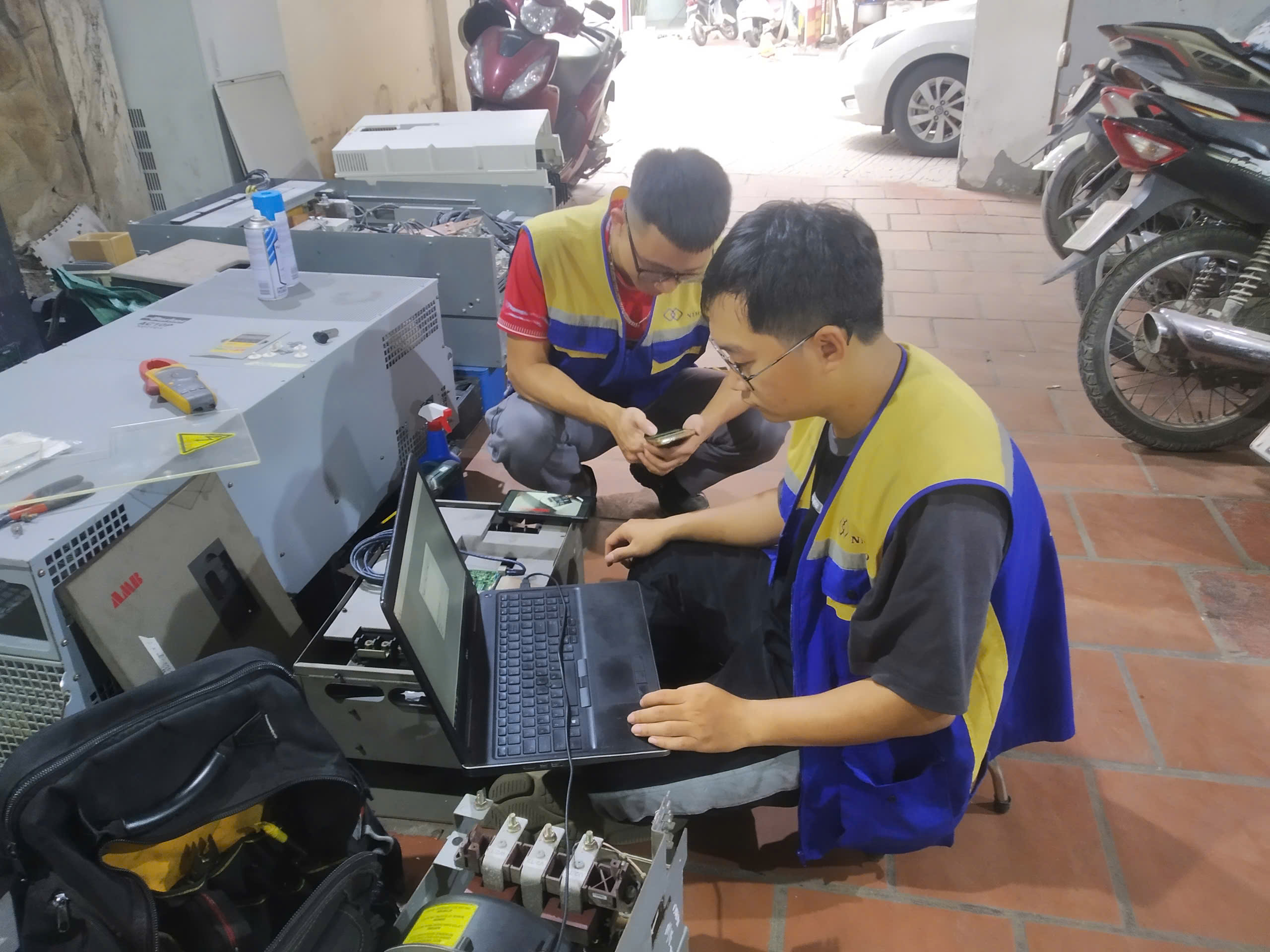 sua-chua-bien-tan-tai-ha-noi-6