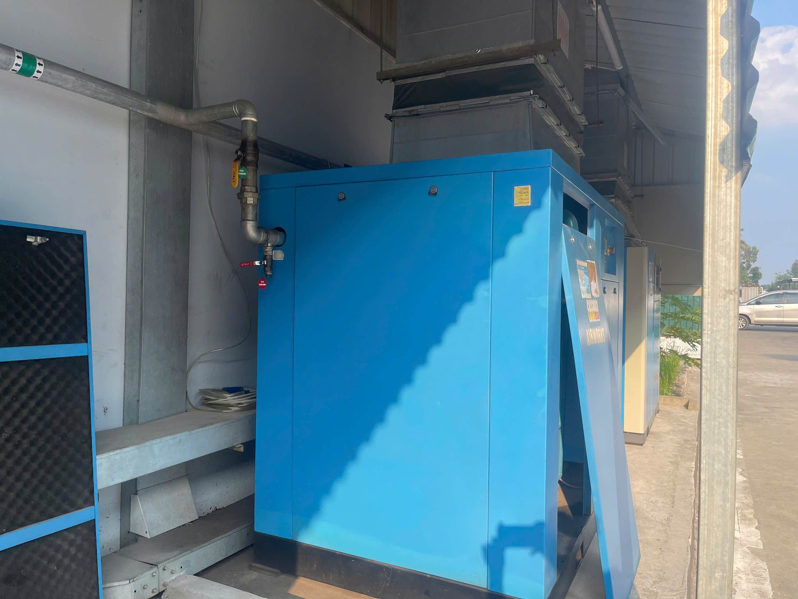 man-hinh-may-nen-khi-truc-vit-mam-6070