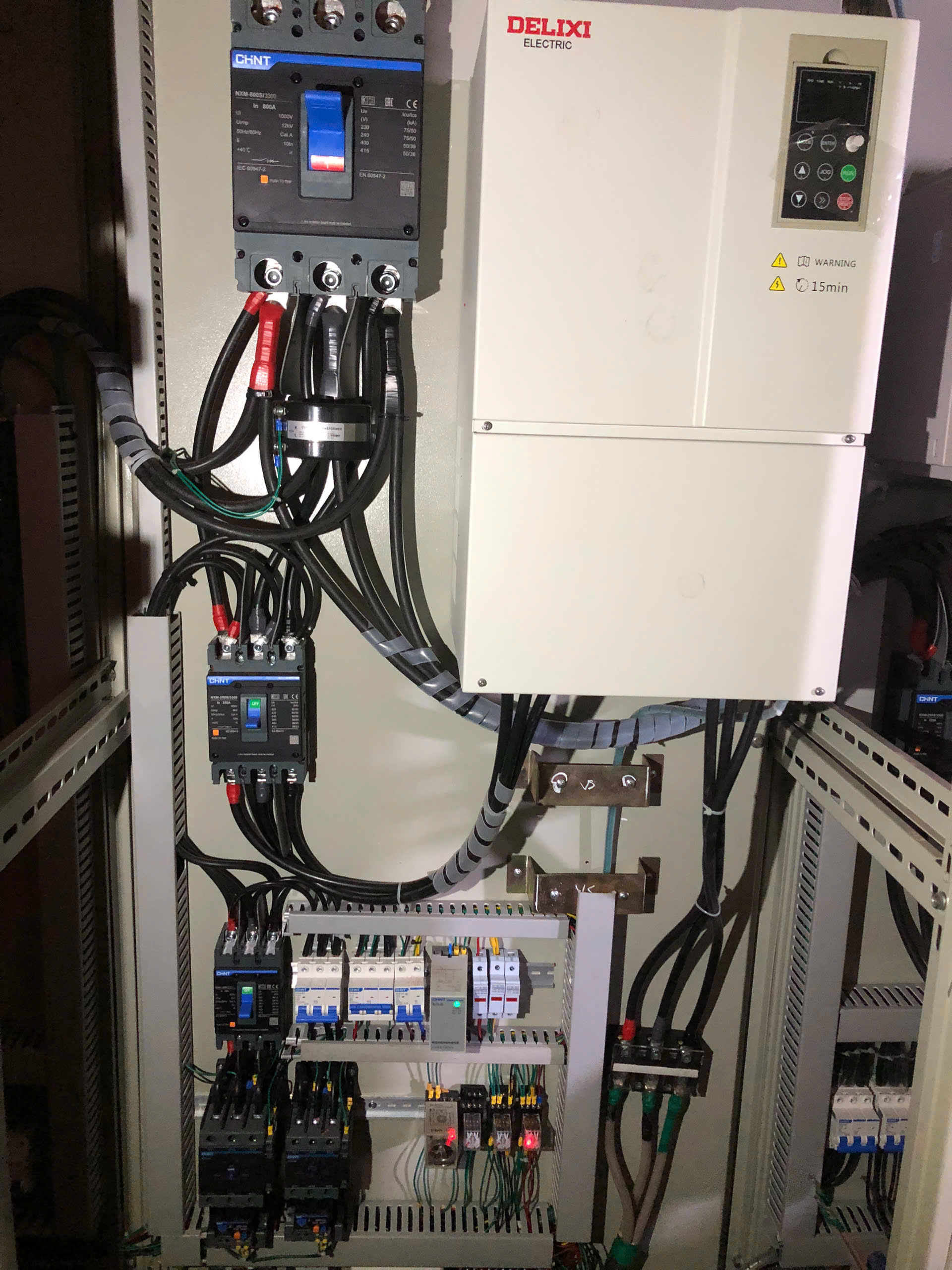 bien-tan-cho-may-rung-loc-cat