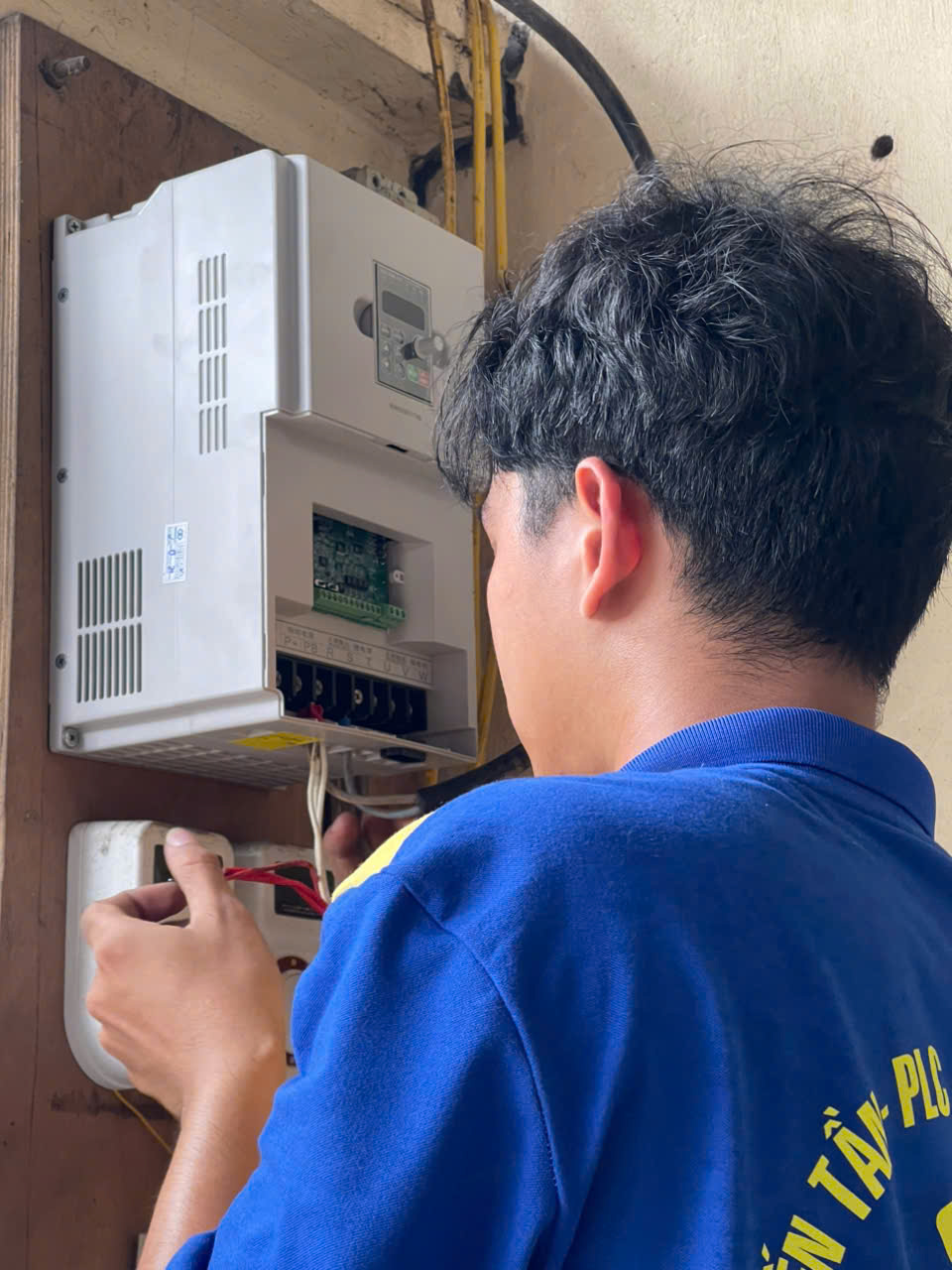 bien-tan-may-nen-khi-15-kw