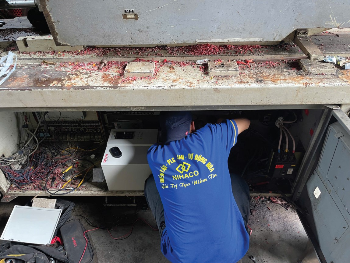 bien-tan-cho-may-ep-nhua-tai-ha-noi-2