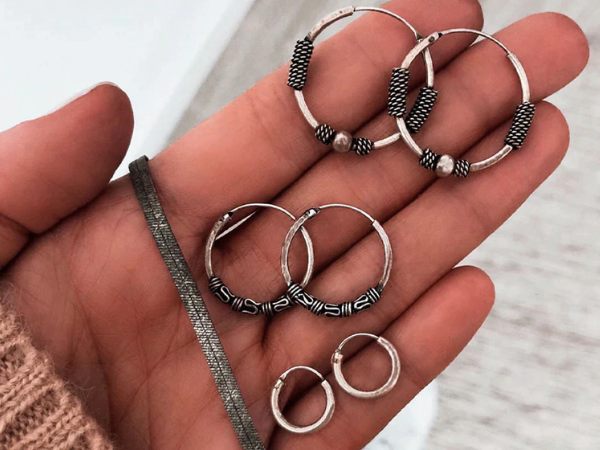 Trang sức bị xỉn màu theo thời gian