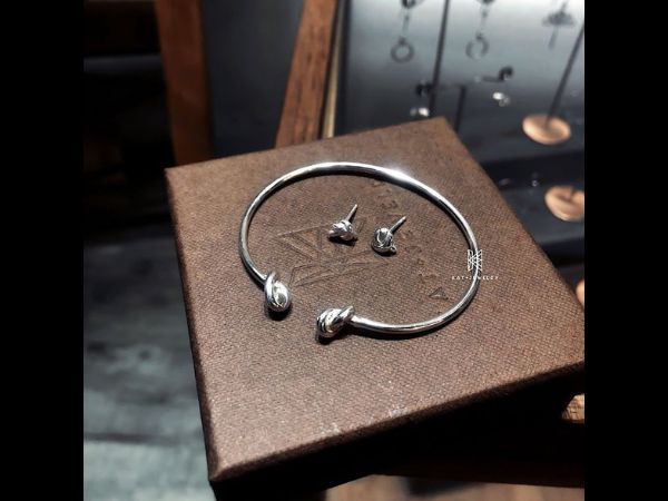Lựa chọn đơn vị uy tín đảm bảo chất lượng bạc và độ bền của sản phẩm