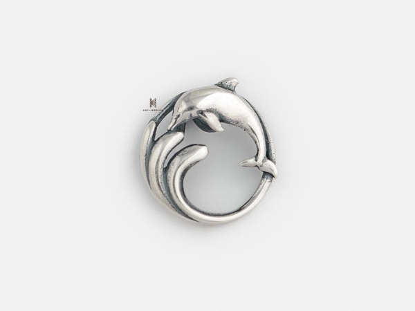 Mẫu P DOLPHIN OXIDIZE mang phong cách Unisex