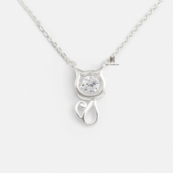 N Cat Shaking Gem Head tượng trưng cho sự linh hoạt