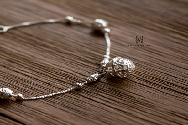 Vận khí tốt đẹp giúp mọi chuyện hanh thông hơn khi đeo trang sức bằng bạc
