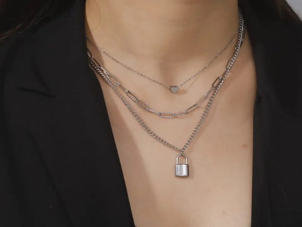 Gây ấn tượng mạnh với phong cách layering  