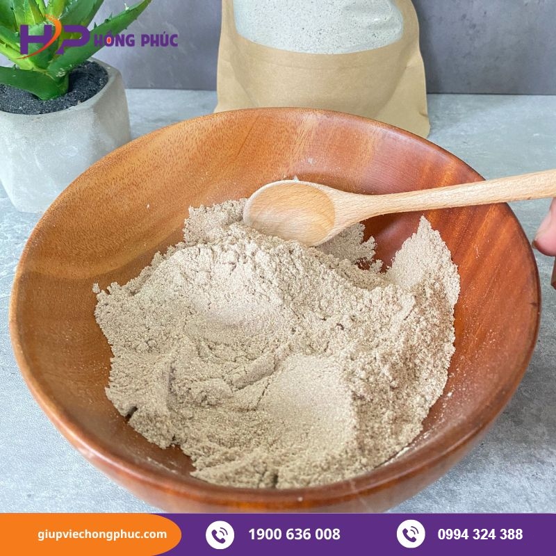 Cách sử dụng bột ngũ cốc cho người già