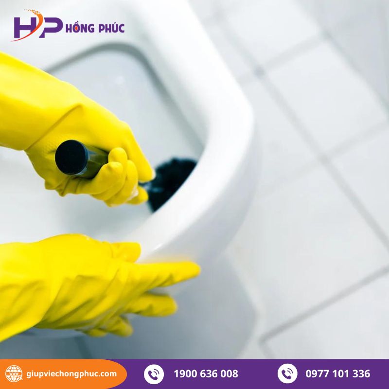 cách tẩy nhà vệ sinh bị ố vàng