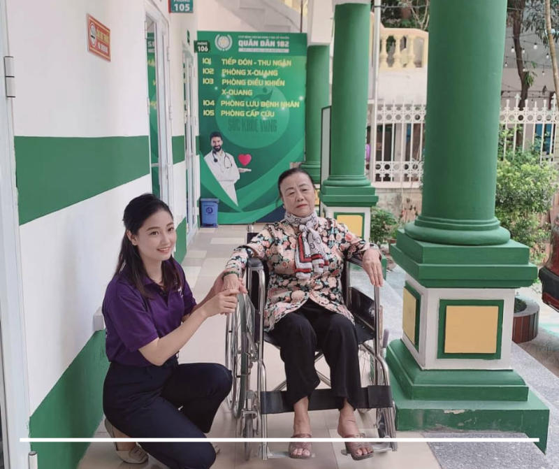 Chăm sóc người già/người bệnh