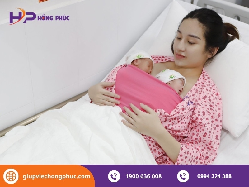 Thực hiện phương pháp Kangaroo (Da kề da)