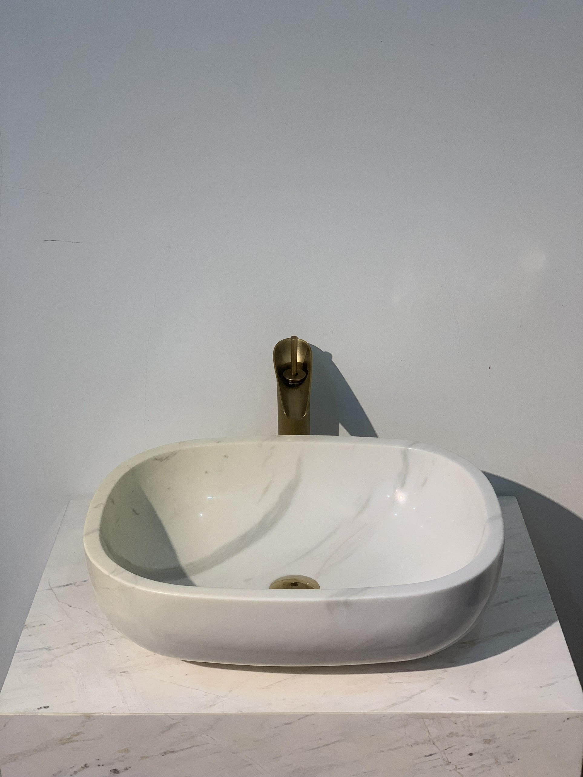 NATURAL STONE BATHROOM BASIN MILK WHITE BST66 VIETNAM STONE IMPORT