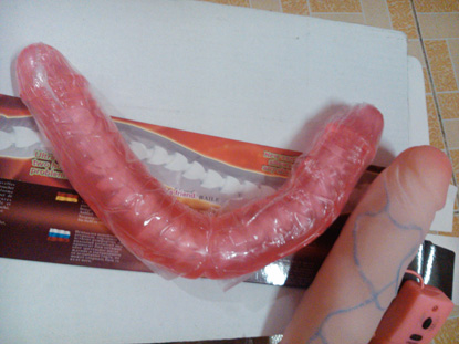 đồ chơi tình dục