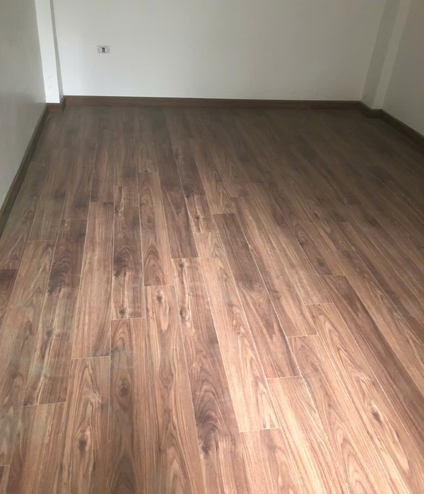 Giá Sàn Gỗ Công Nghiệp Malaysia 8mm, 12mm Mới Nhất