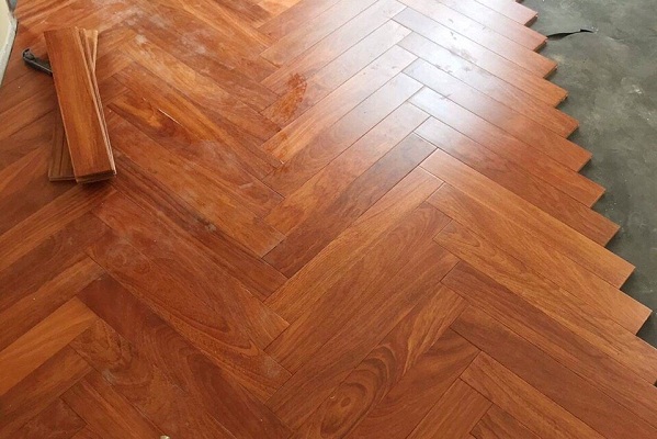 Báo giá Ván Sàn Gỗ Tự Nhiên Giá Rẻ Năm 2022 Tại Hà Nội Báo giá Ván Sàn Gỗ Tự Nhiên Giá Rẻ Năm 2022 Tại Hà Nội